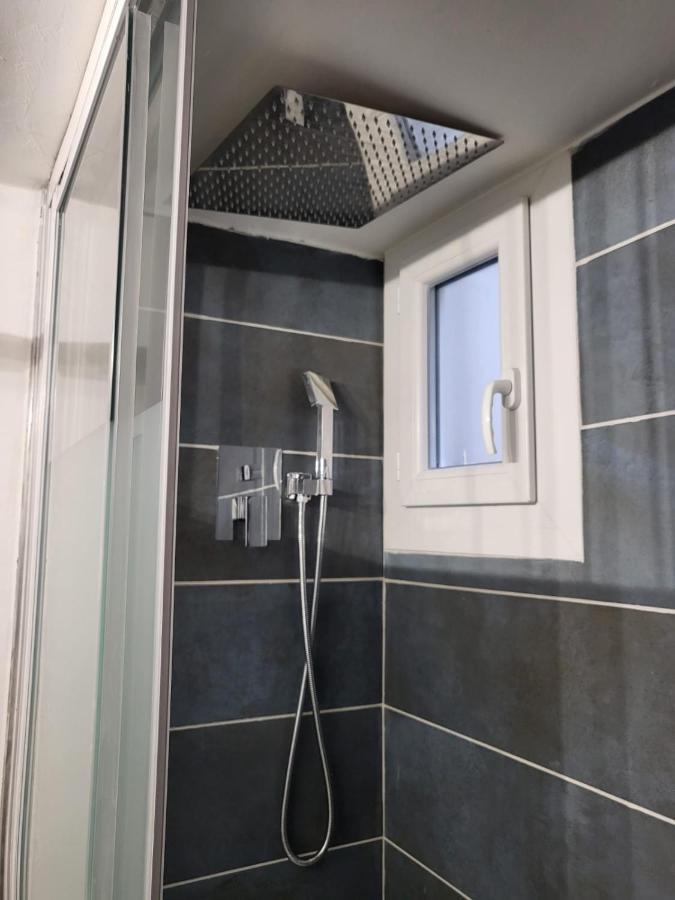 Appartement Avec Son Toit Terrasse, En Plein Coeur De Marseille Bagian luar foto